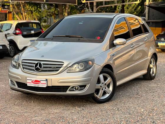 MERCEDES-BENZ B 200 2.0 8V GASOLINA 4P AUTOMÁTICO MERCEDES-BENZ B 200 2.0 8V GASOLINA 4P AUTOMÁTICO
